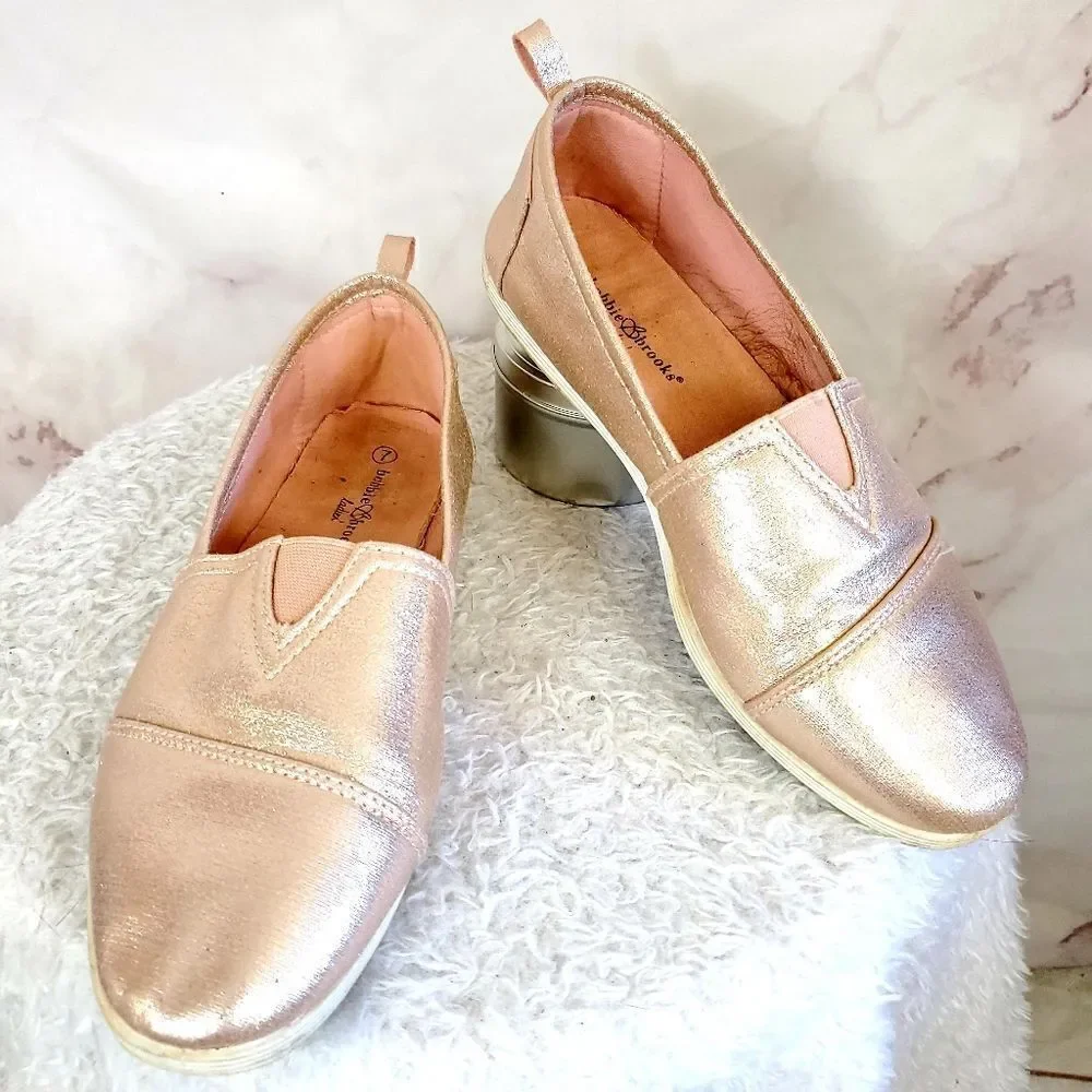Bobbie Brooks rose metallic gold slip on shoes